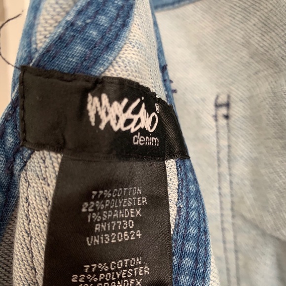 Romper - Picture 2 of 3